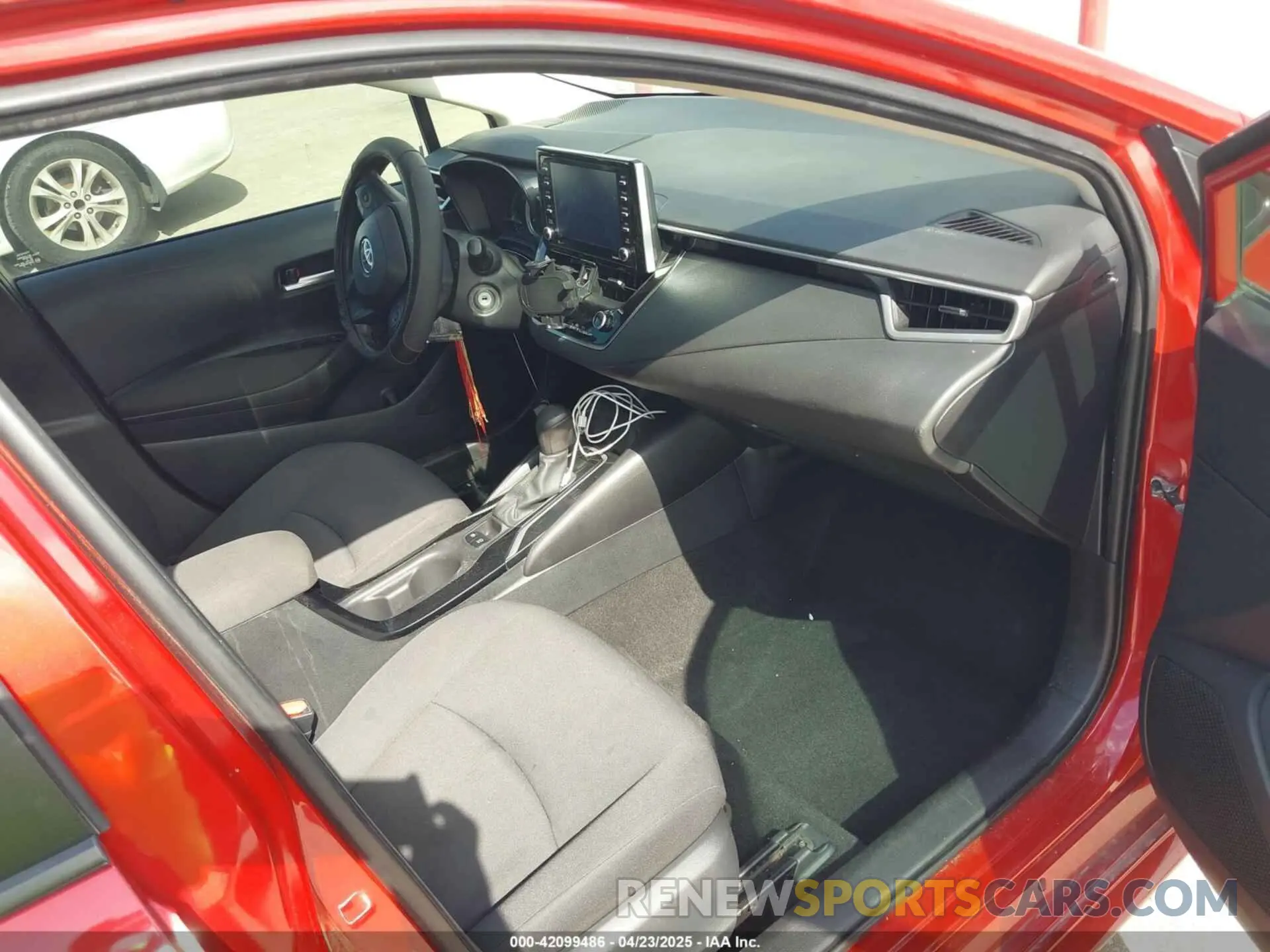 5 fotografías del automóvil dañado 5YFEPMAE6MP196962 TOYOTA COROLLA 2021