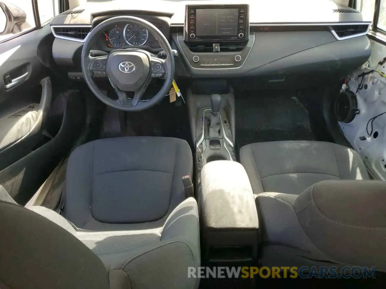 8 fotografías del automóvil dañado 5YFEPMAE6MP206325 TOYOTA COROLLA 2021