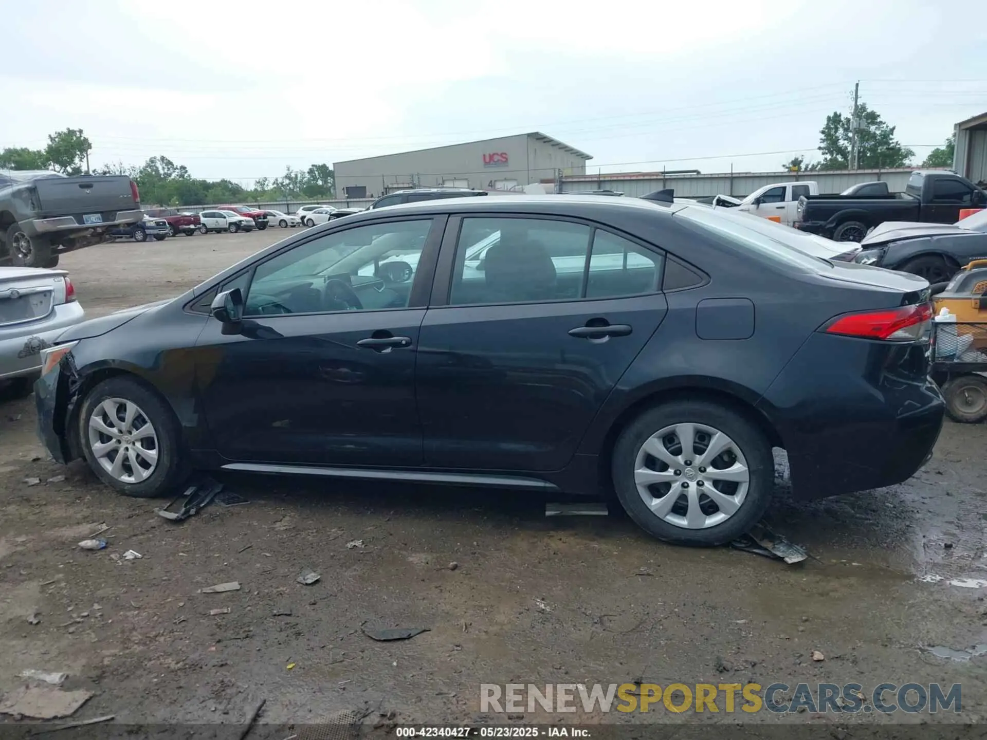 14 fotografías del automóvil dañado 5YFEPMAE6MP214585 TOYOTA COROLLA 2021