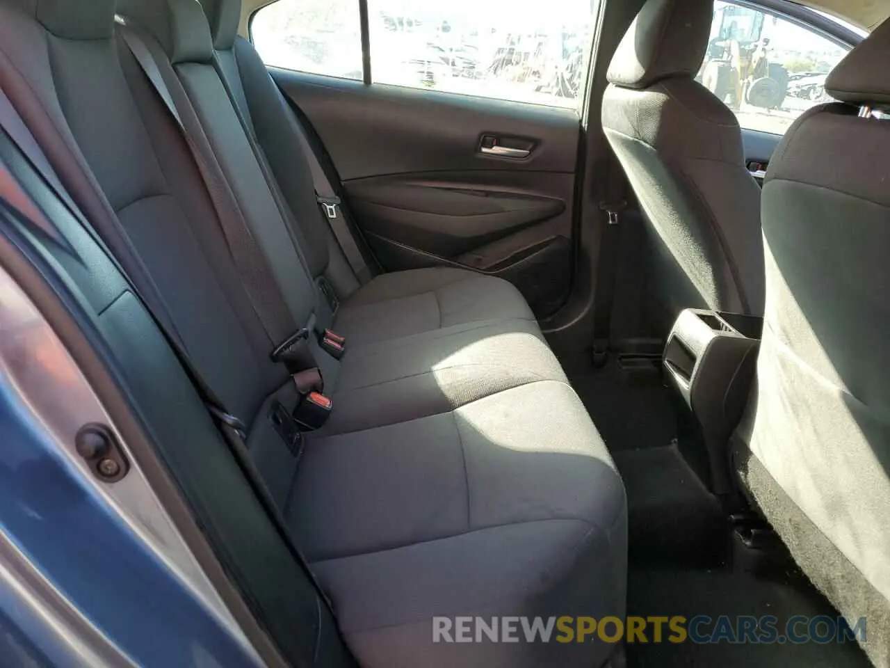 10 fotografías del automóvil dañado 5YFEPMAE6MP216417 TOYOTA COROLLA 2021
