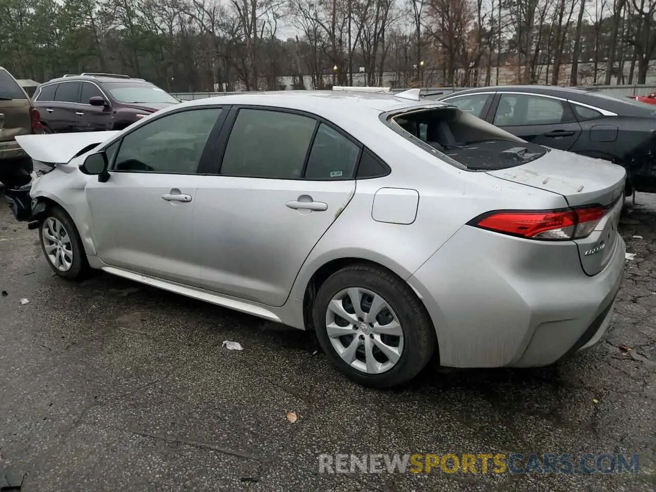 2 fotografías del automóvil dañado 5YFEPMAE6MP222198 TOYOTA COROLLA 2021