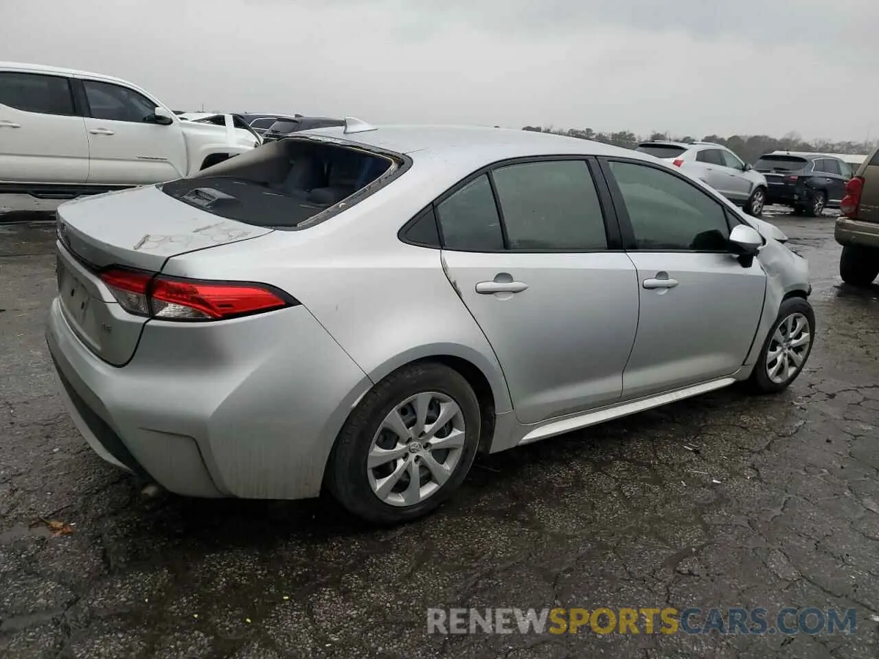 3 fotografías del automóvil dañado 5YFEPMAE6MP222198 TOYOTA COROLLA 2021