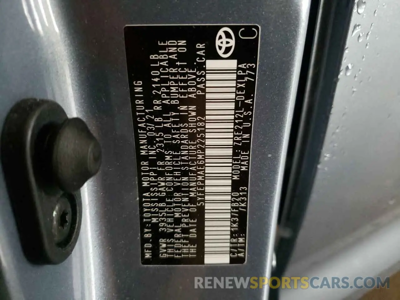 10 fotografías del automóvil dañado 5YFEPMAE6MP225182 TOYOTA COROLLA 2021