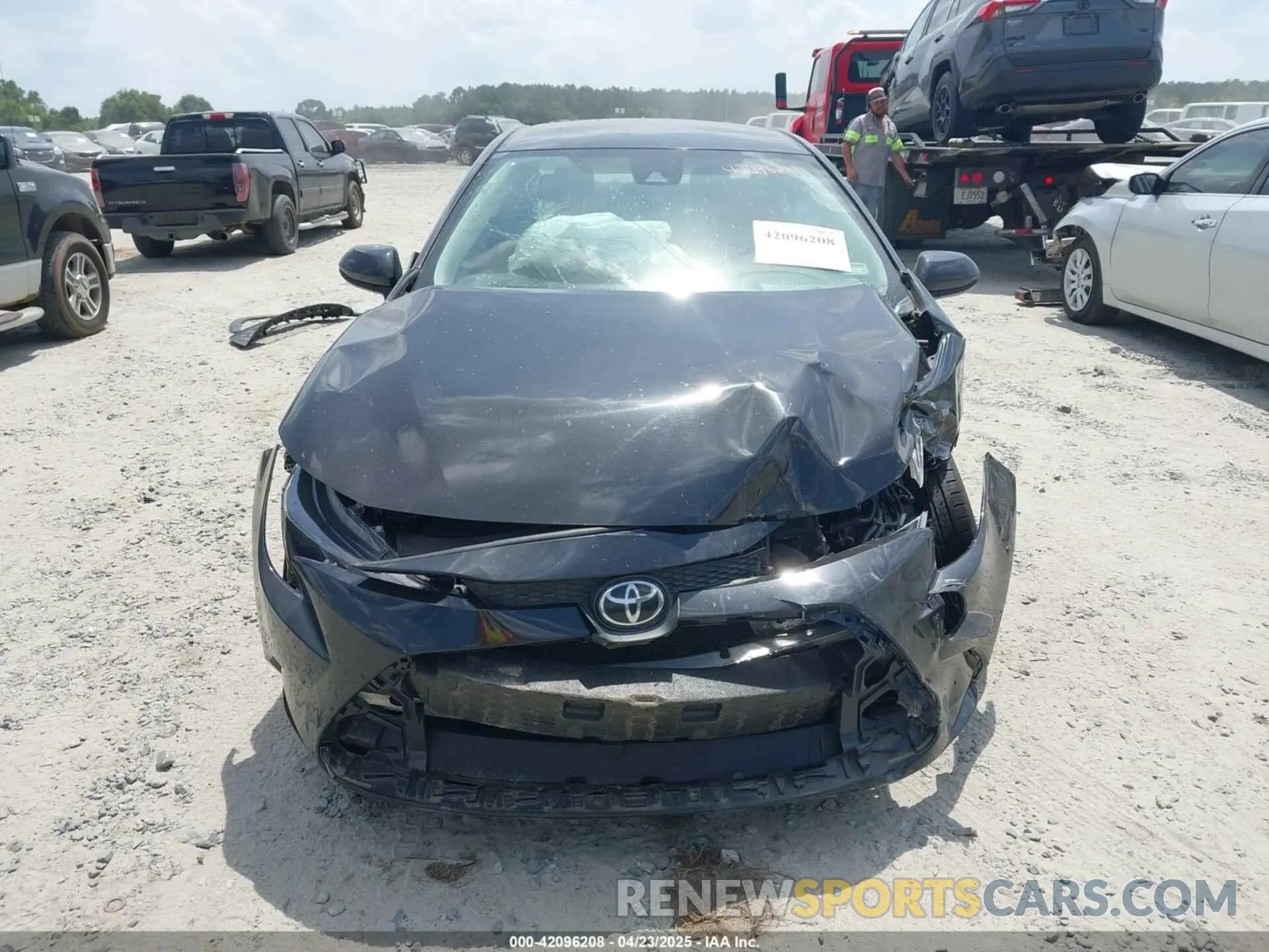13 fotografías del automóvil dañado 5YFEPMAE6MP231810 TOYOTA COROLLA 2021