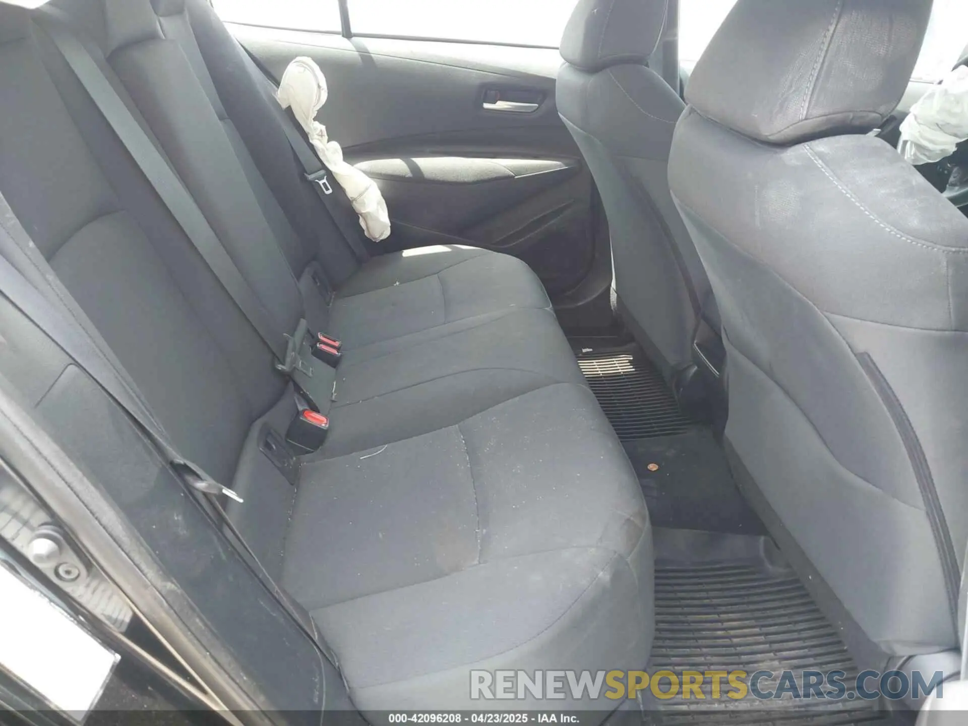 8 fotografías del automóvil dañado 5YFEPMAE6MP231810 TOYOTA COROLLA 2021