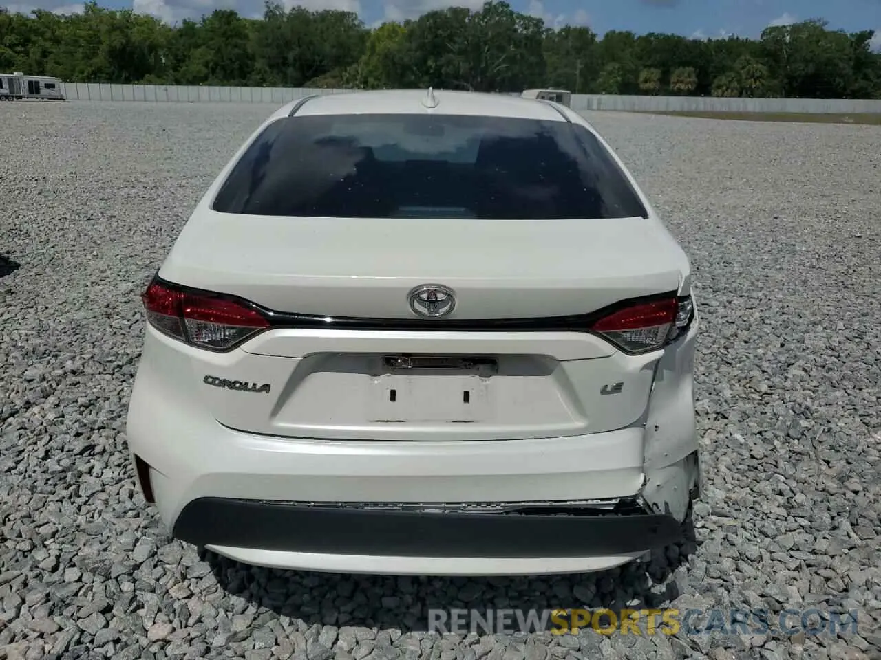 6 fotografías del automóvil dañado 5YFEPMAE6MP248039 TOYOTA COROLLA 2021