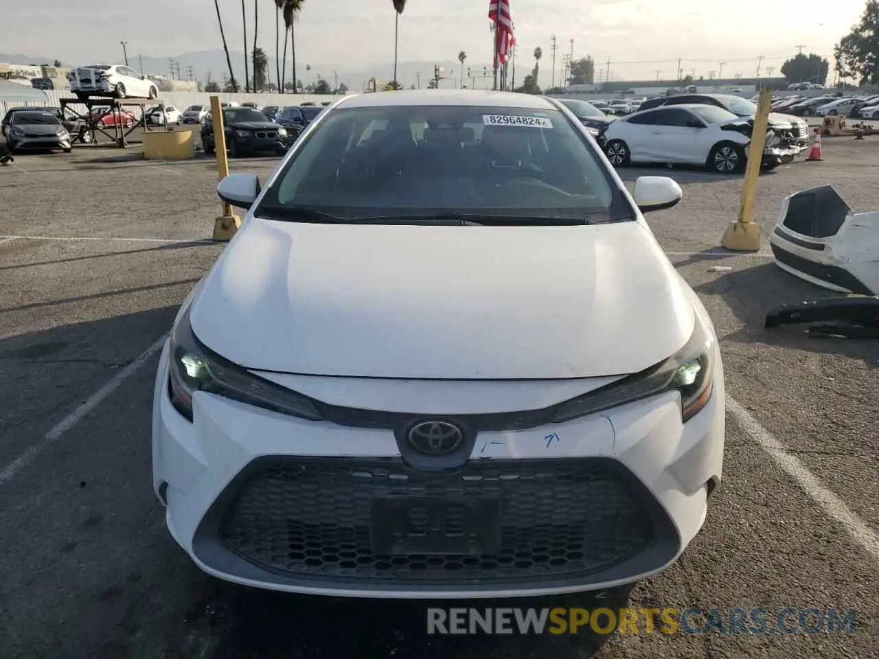 5 fotografías del automóvil dañado 5YFEPMAE6MP250079 TOYOTA COROLLA 2021