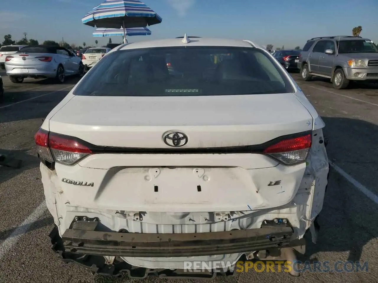 6 fotografías del automóvil dañado 5YFEPMAE6MP250079 TOYOTA COROLLA 2021