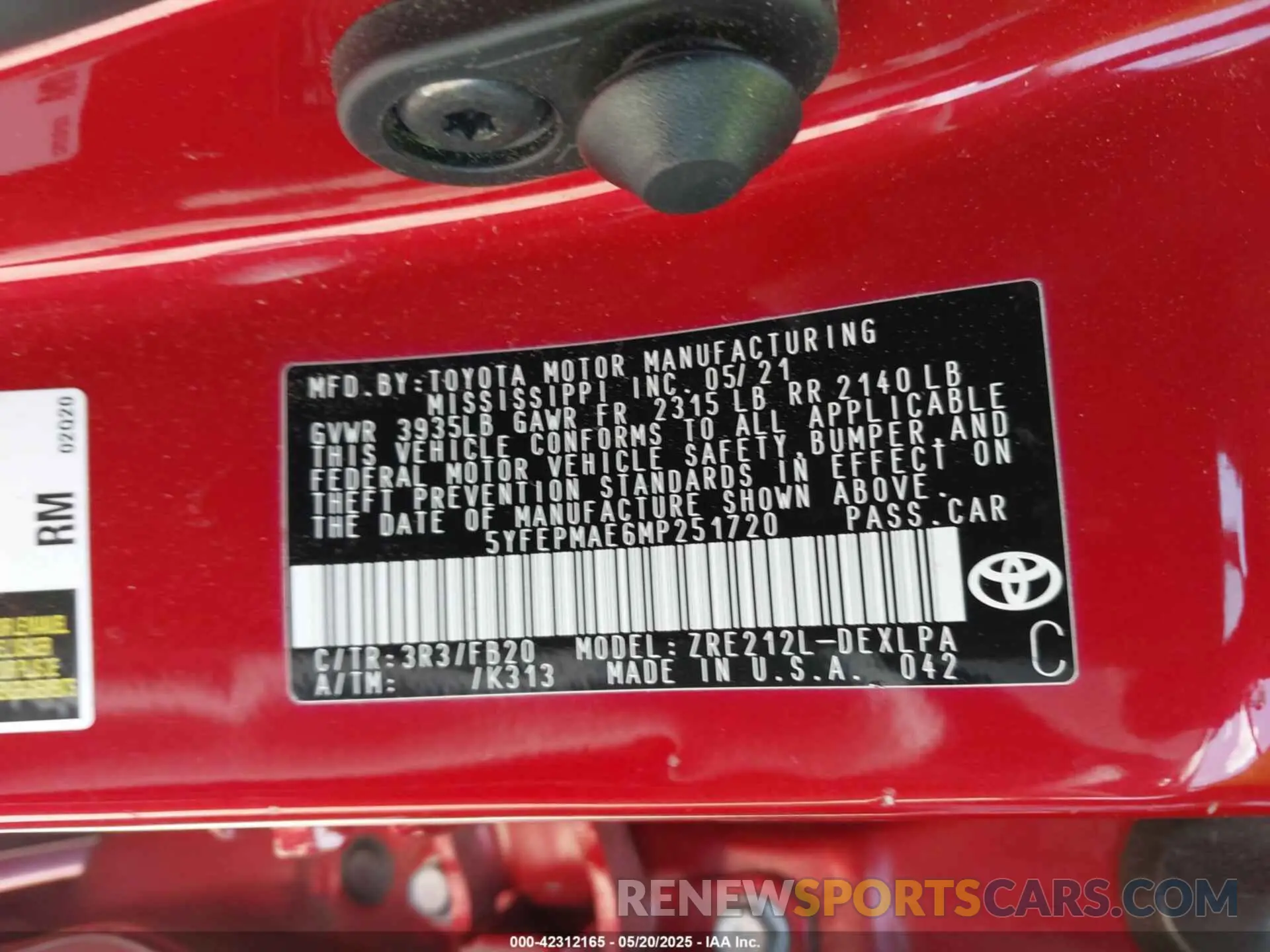 9 fotografías del automóvil dañado 5YFEPMAE6MP251720 TOYOTA COROLLA 2021