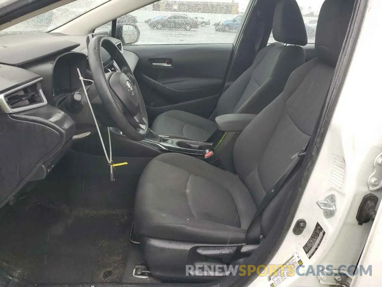 7 fotografías del automóvil dañado 5YFEPMAE6MP252219 TOYOTA COROLLA 2021