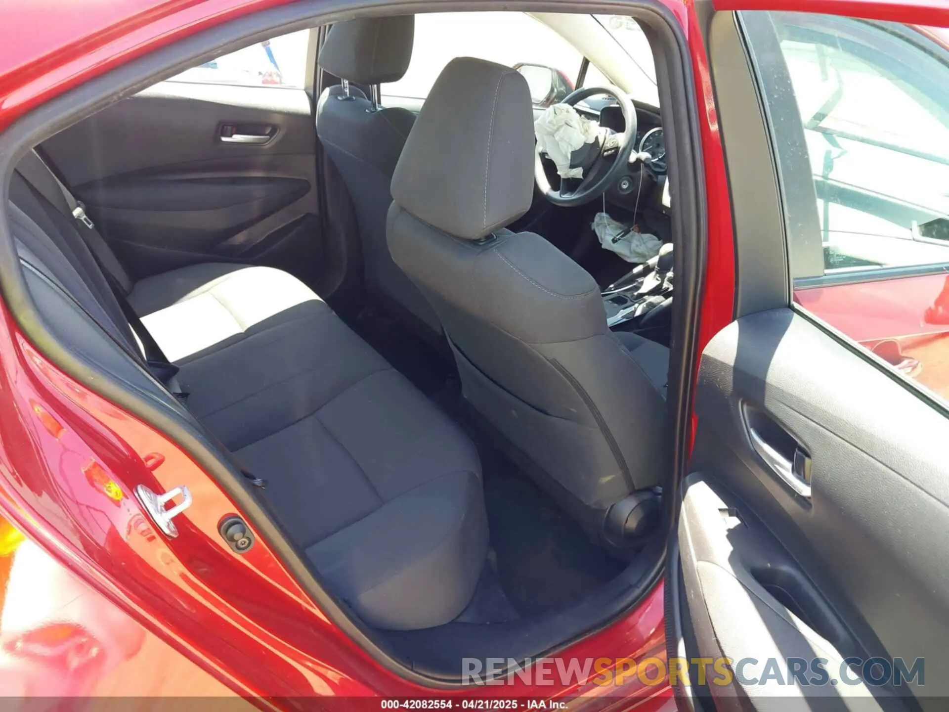 8 fotografías del automóvil dañado 5YFEPMAE6MP266086 TOYOTA COROLLA 2021