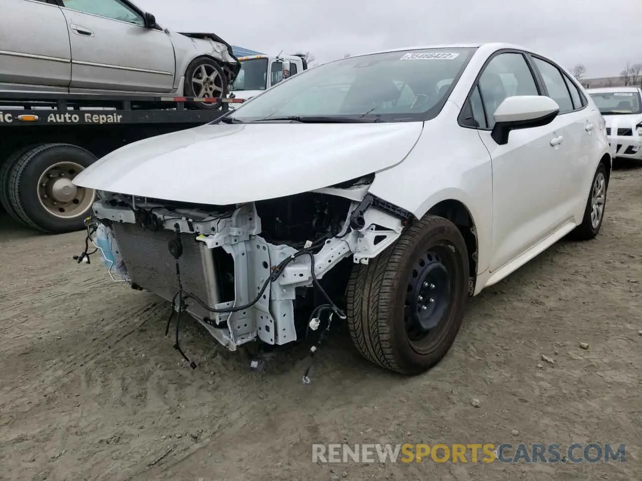 2 fotografías del automóvil dañado 5YFEPMAE7MP155336 TOYOTA COROLLA 2021
