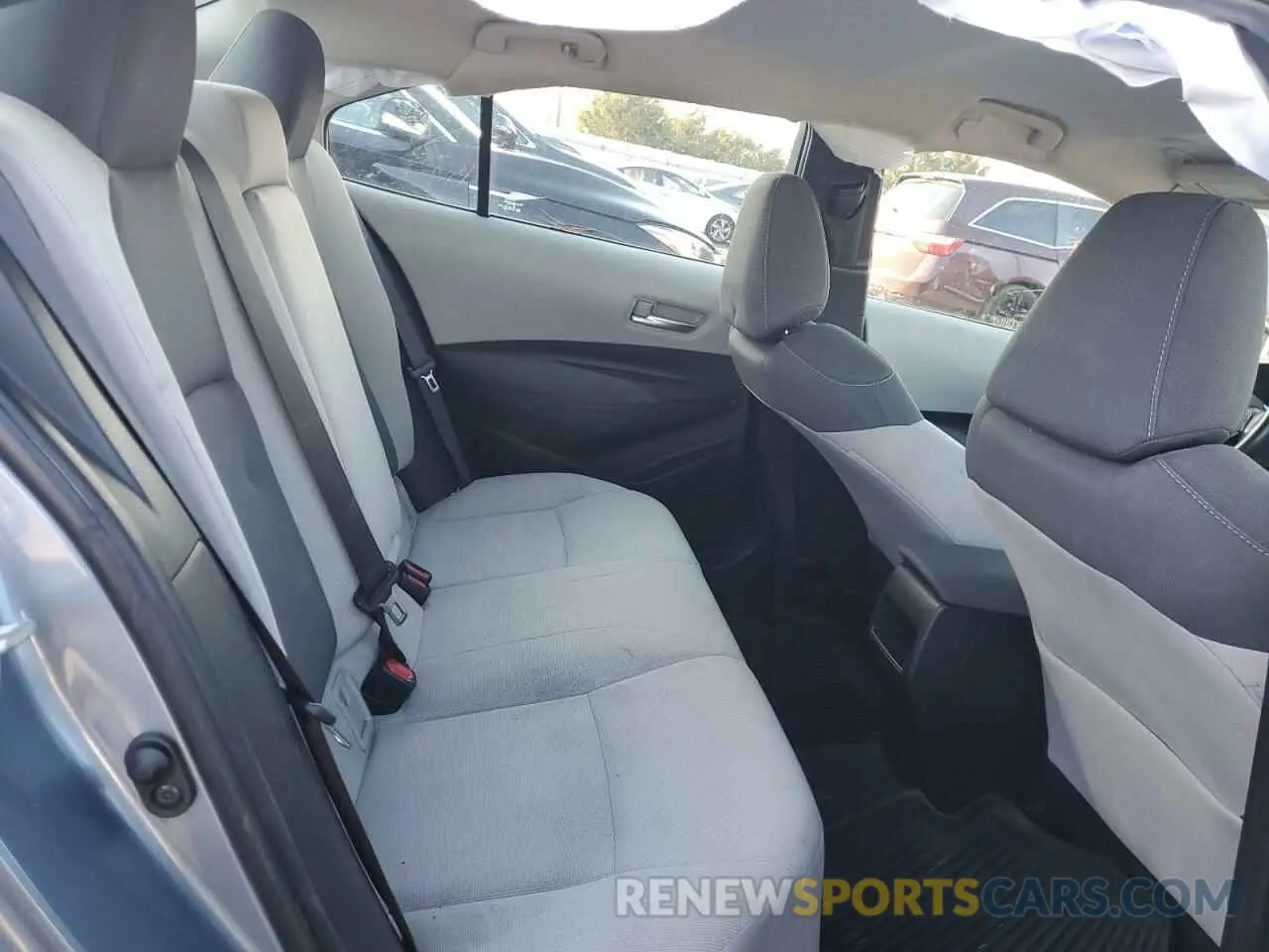 10 fotografías del automóvil dañado 5YFEPMAE7MP161718 TOYOTA COROLLA 2021