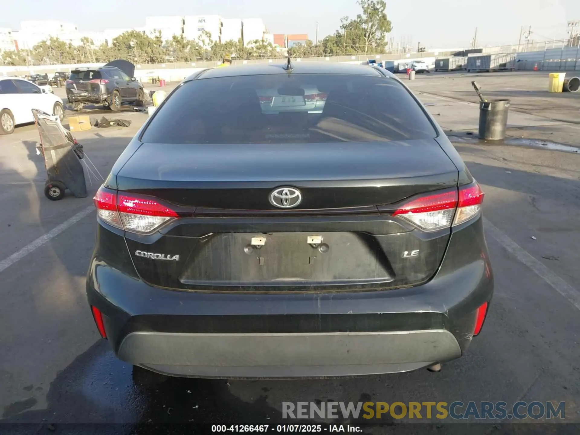 16 fotografías del automóvil dañado 5YFEPMAE7MP174632 TOYOTA COROLLA 2021