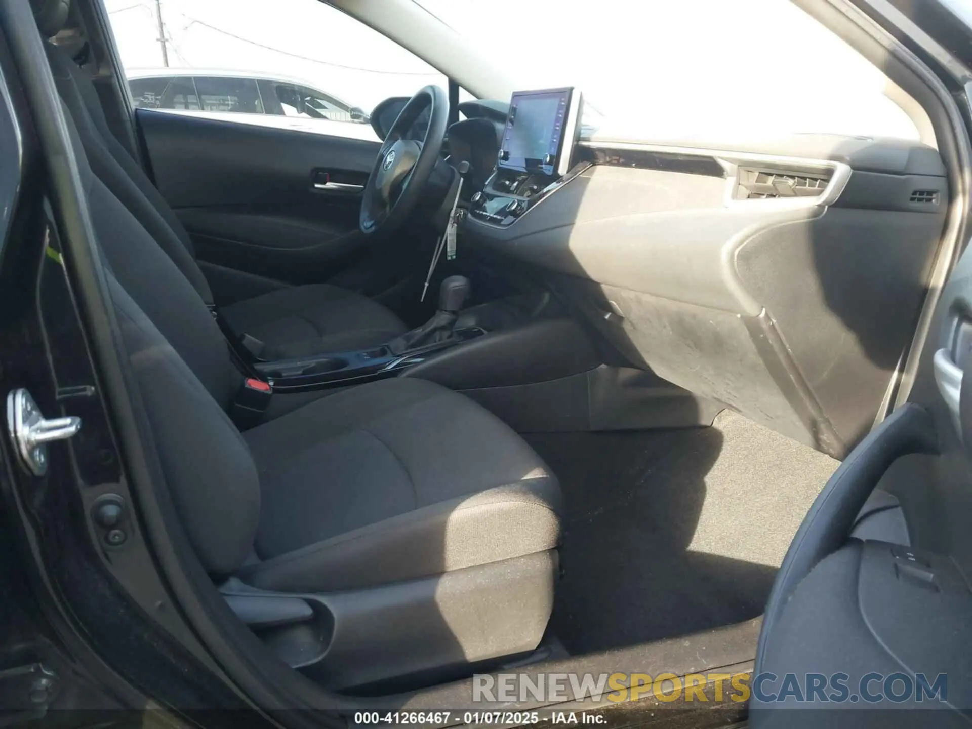 5 fotografías del automóvil dañado 5YFEPMAE7MP174632 TOYOTA COROLLA 2021