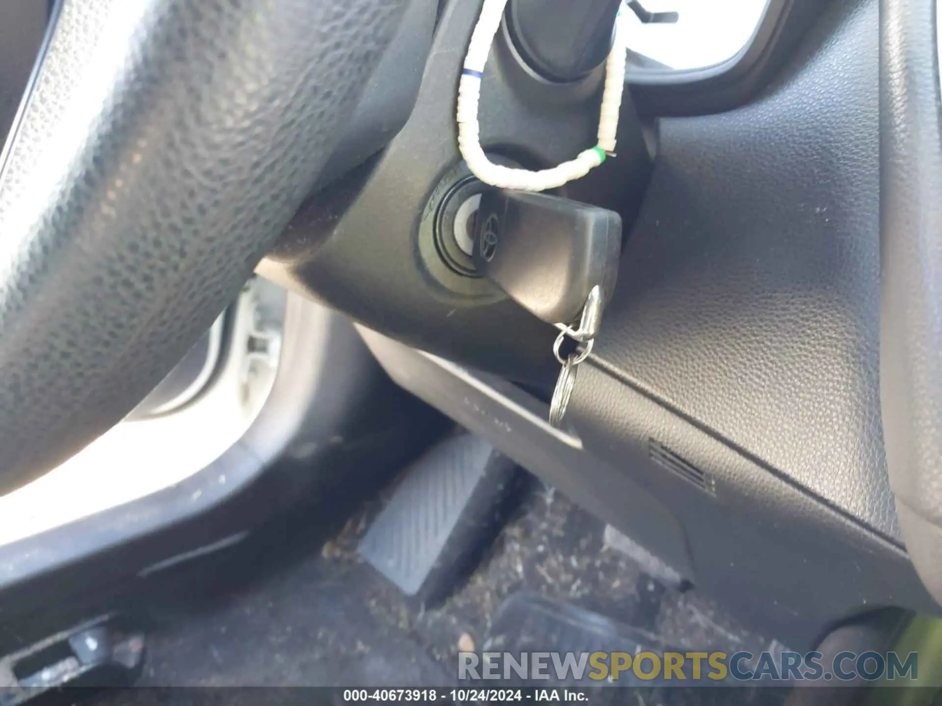 11 fotografías del automóvil dañado 5YFEPMAE7MP182813 TOYOTA COROLLA 2021