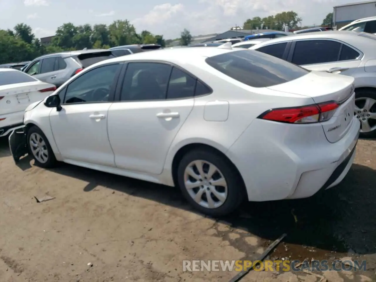 2 fotografías del automóvil dañado 5YFEPMAE7MP189048 TOYOTA COROLLA 2021