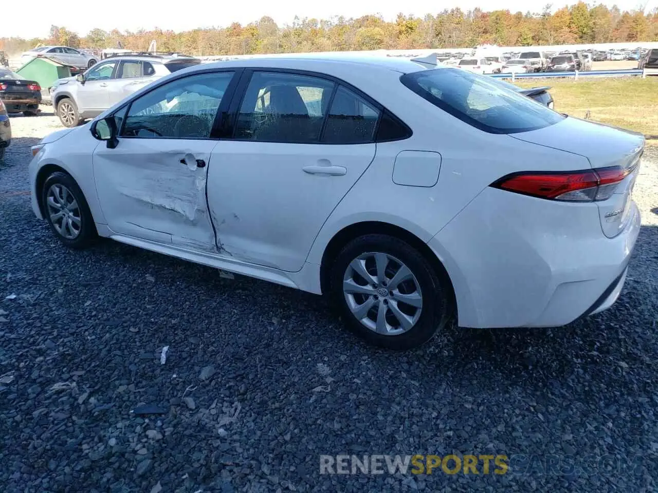2 fotografías del automóvil dañado 5YFEPMAE7MP193889 TOYOTA COROLLA 2021
