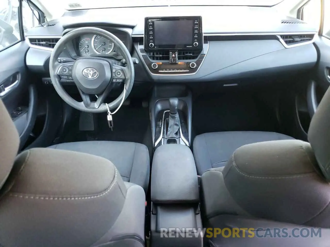 8 fotografías del automóvil dañado 5YFEPMAE7MP193889 TOYOTA COROLLA 2021