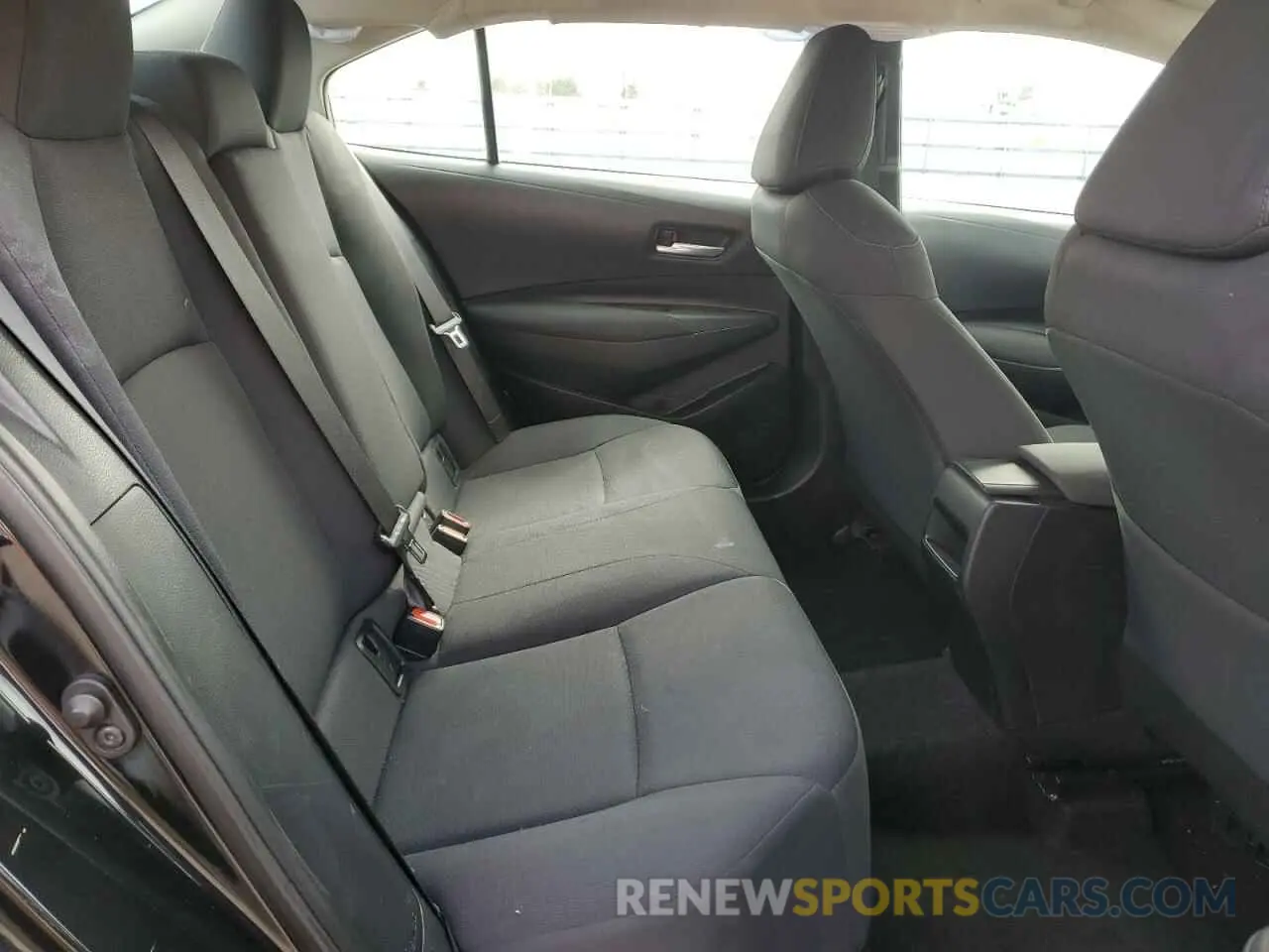 10 fotografías del automóvil dañado 5YFEPMAE7MP216216 TOYOTA COROLLA 2021