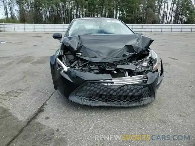 11 fotografías del automóvil dañado 5YFEPMAE7MP216216 TOYOTA COROLLA 2021