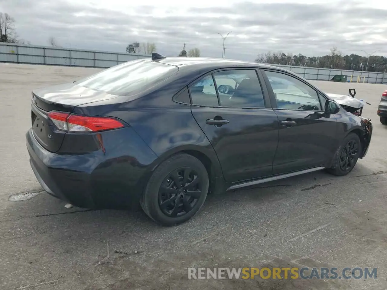3 fotografías del automóvil dañado 5YFEPMAE7MP216216 TOYOTA COROLLA 2021