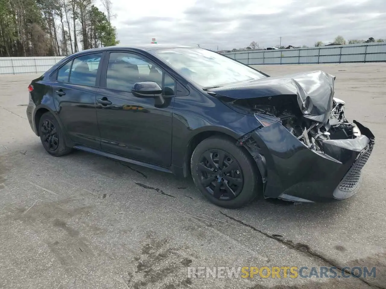 4 fotografías del automóvil dañado 5YFEPMAE7MP216216 TOYOTA COROLLA 2021