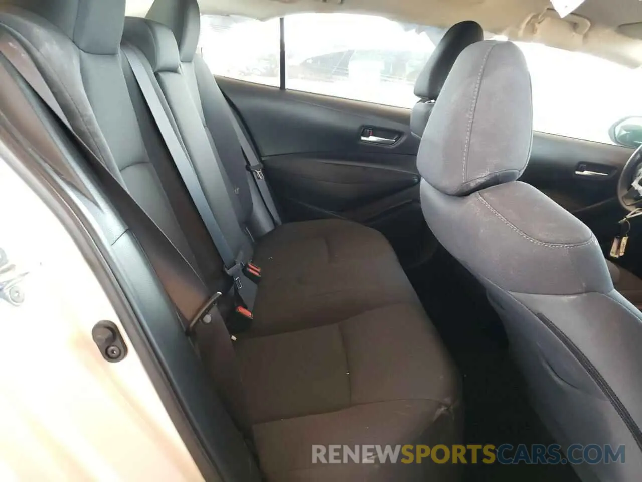 6 fotografías del automóvil dañado 5YFEPMAE7MP220959 TOYOTA COROLLA 2021