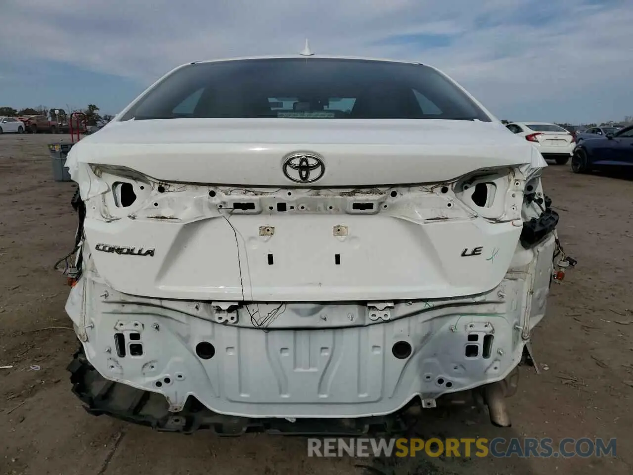 6 fotografías del automóvil dañado 5YFEPMAE7MP223778 TOYOTA COROLLA 2021