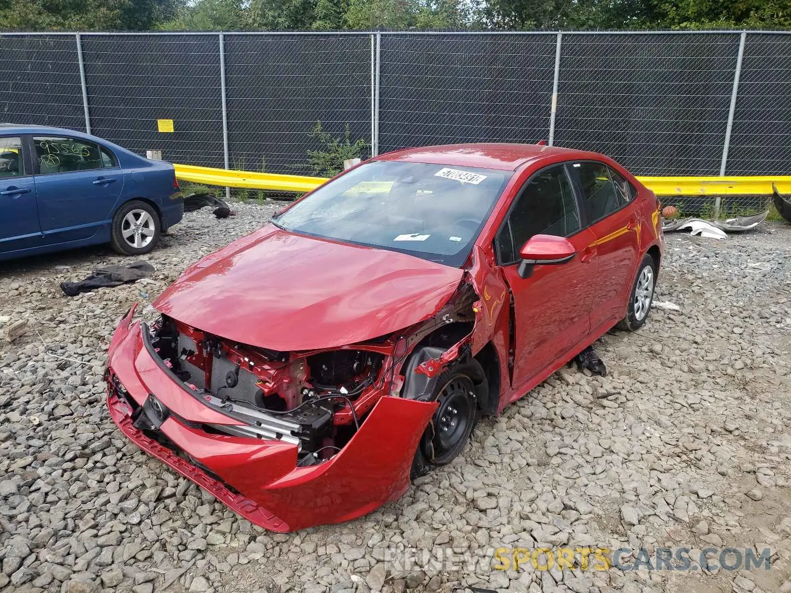 2 fotografías del automóvil dañado 5YFEPMAE7MP237910 TOYOTA COROLLA 2021