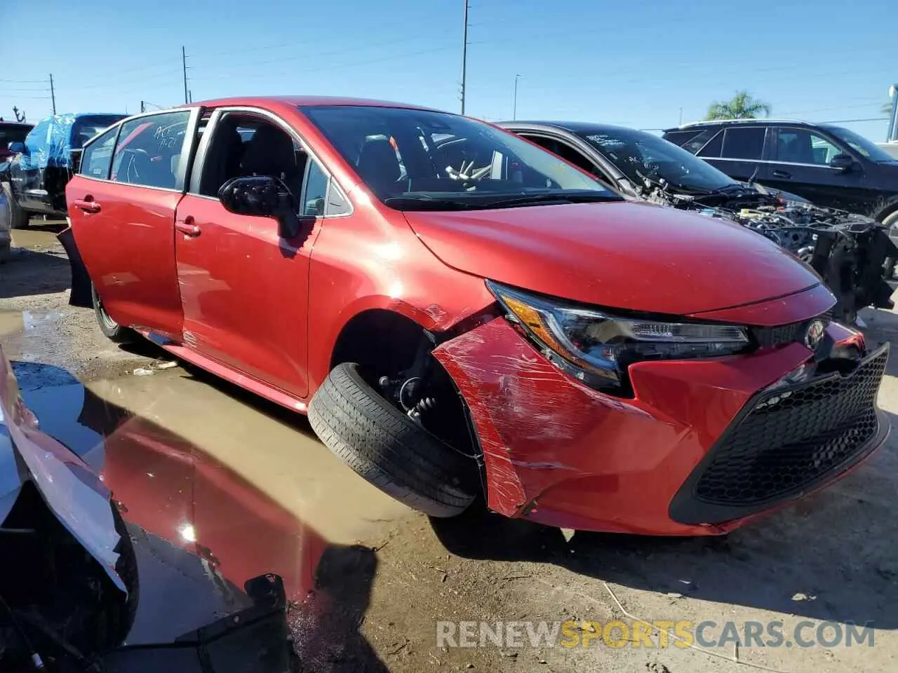 4 fotografías del automóvil dañado 5YFEPMAE7MP239673 TOYOTA COROLLA 2021