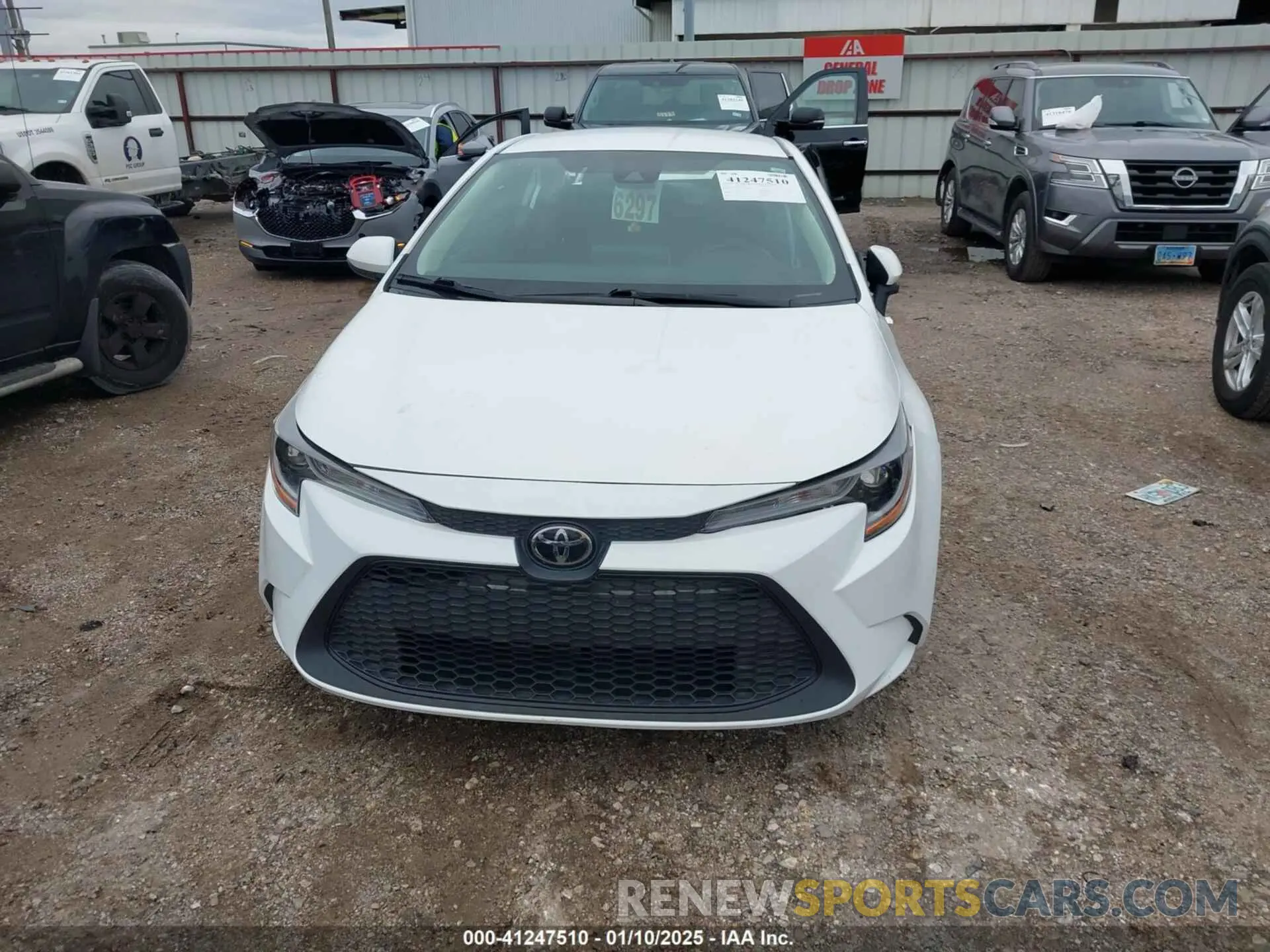 12 fotografías del automóvil dañado 5YFEPMAE7MP249748 TOYOTA COROLLA 2021