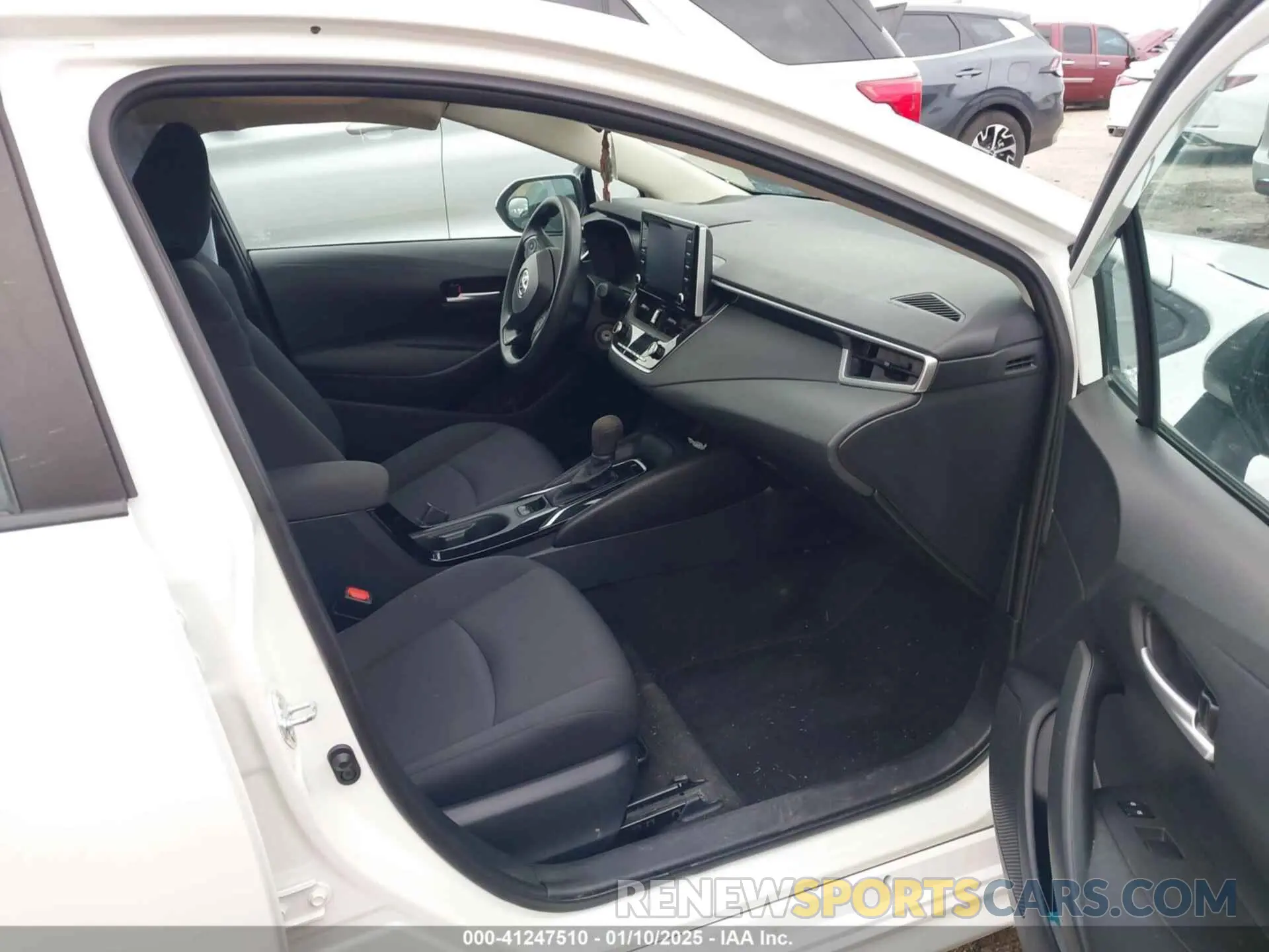 5 fotografías del automóvil dañado 5YFEPMAE7MP249748 TOYOTA COROLLA 2021