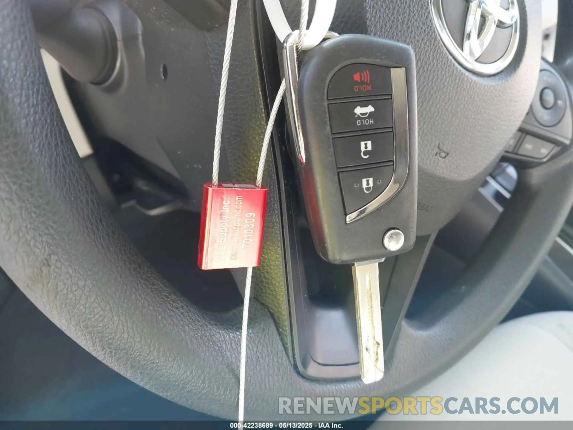 11 fotografías del automóvil dañado 5YFEPMAE8MP150338 TOYOTA COROLLA 2021
