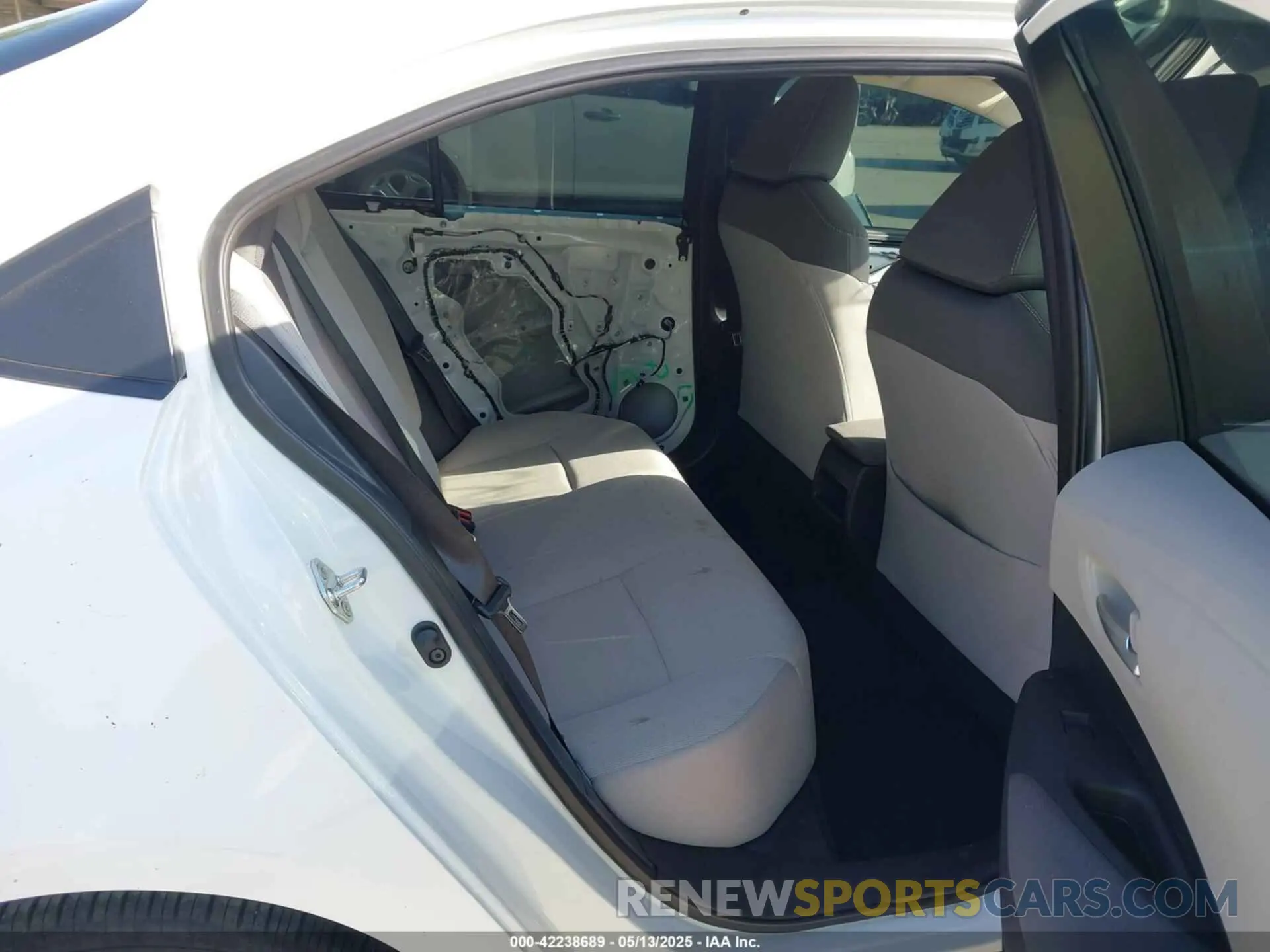8 fotografías del automóvil dañado 5YFEPMAE8MP150338 TOYOTA COROLLA 2021