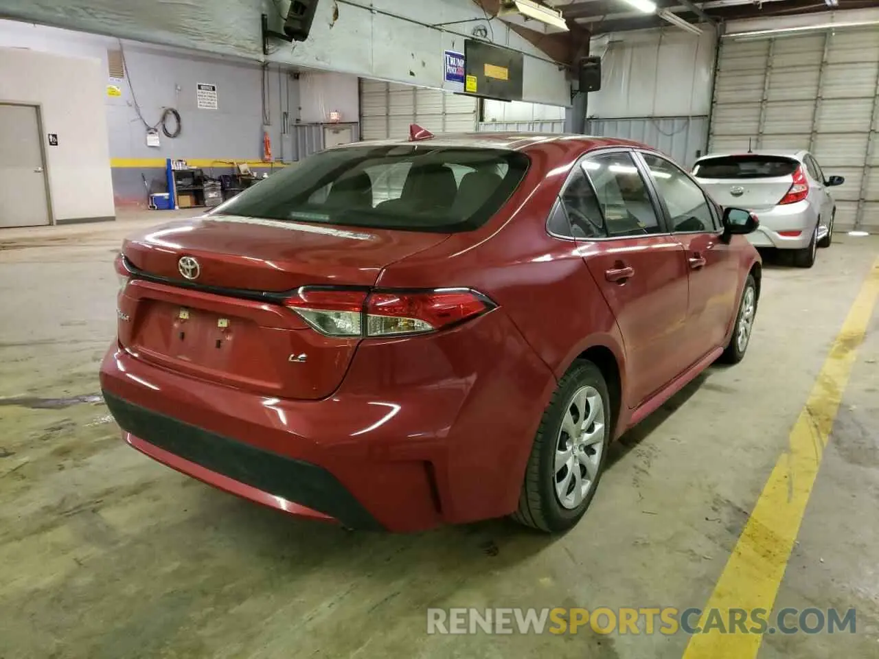 4 fotografías del automóvil dañado 5YFEPMAE8MP158021 TOYOTA COROLLA 2021