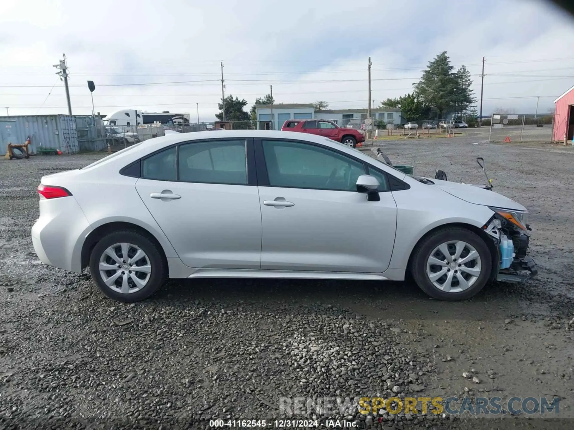 14 fotografías del automóvil dañado 5YFEPMAE8MP158875 TOYOTA COROLLA 2021