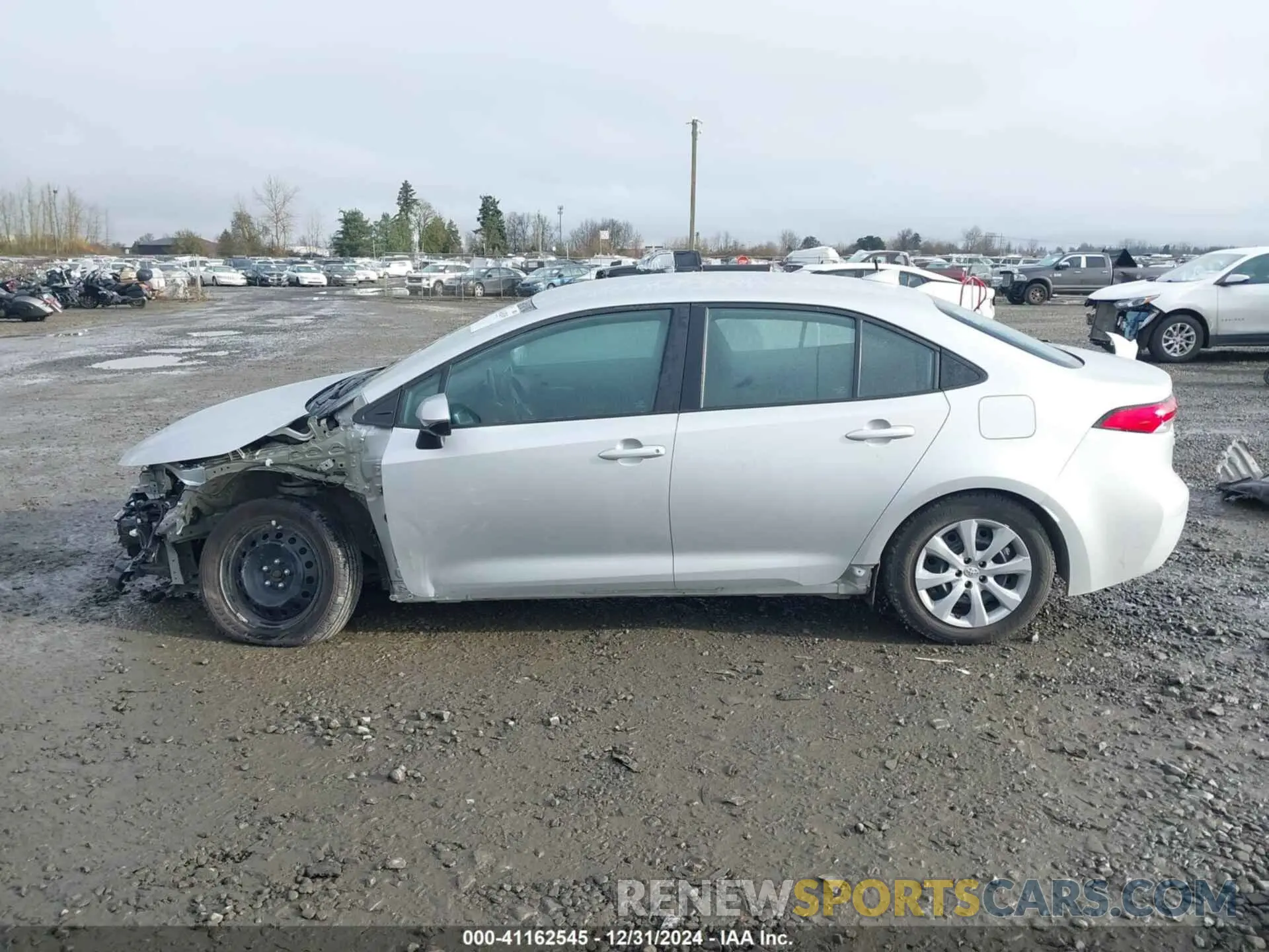 15 fotografías del automóvil dañado 5YFEPMAE8MP158875 TOYOTA COROLLA 2021