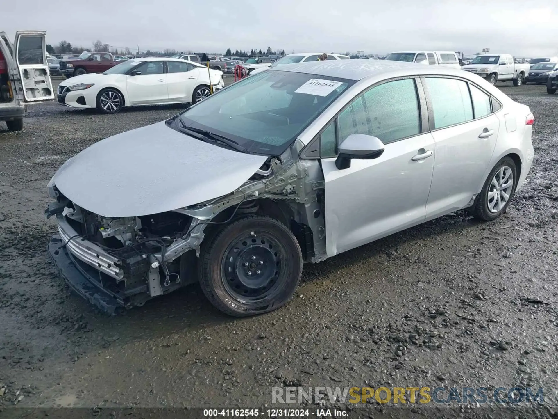 2 fotografías del automóvil dañado 5YFEPMAE8MP158875 TOYOTA COROLLA 2021