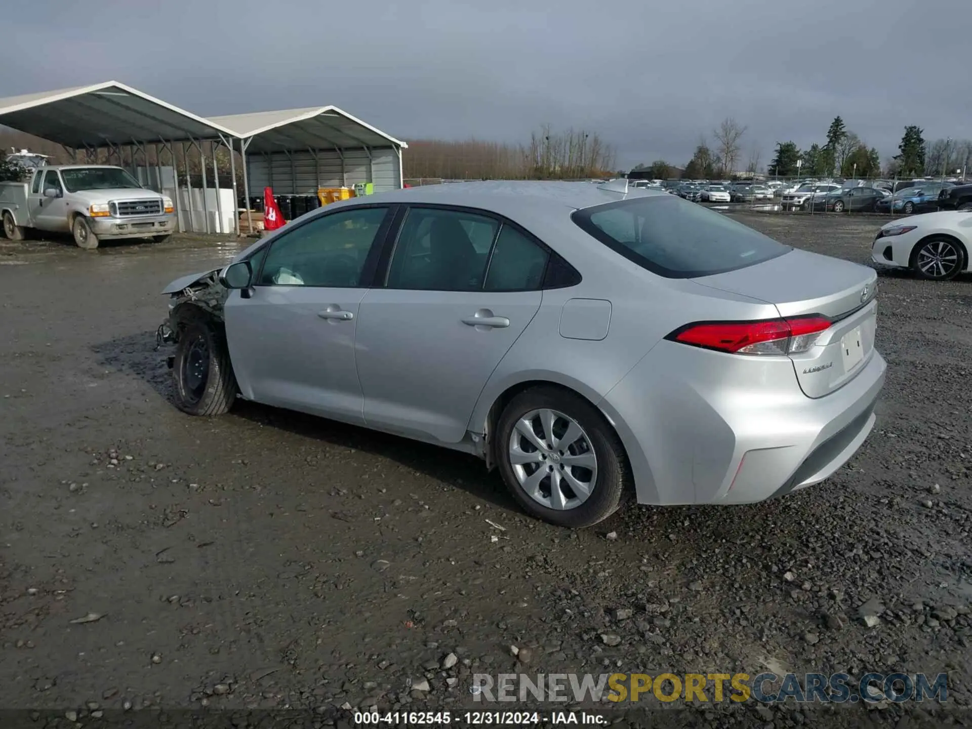 3 fotografías del automóvil dañado 5YFEPMAE8MP158875 TOYOTA COROLLA 2021
