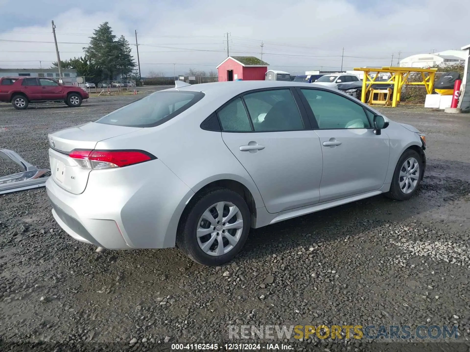 4 fotografías del automóvil dañado 5YFEPMAE8MP158875 TOYOTA COROLLA 2021