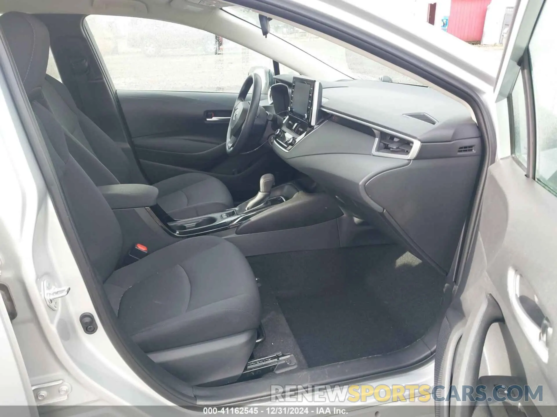 5 fotografías del automóvil dañado 5YFEPMAE8MP158875 TOYOTA COROLLA 2021
