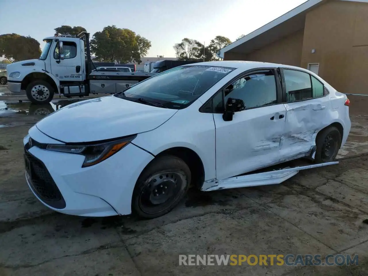 1 fotografías del automóvil dañado 5YFEPMAE8MP165308 TOYOTA COROLLA 2021