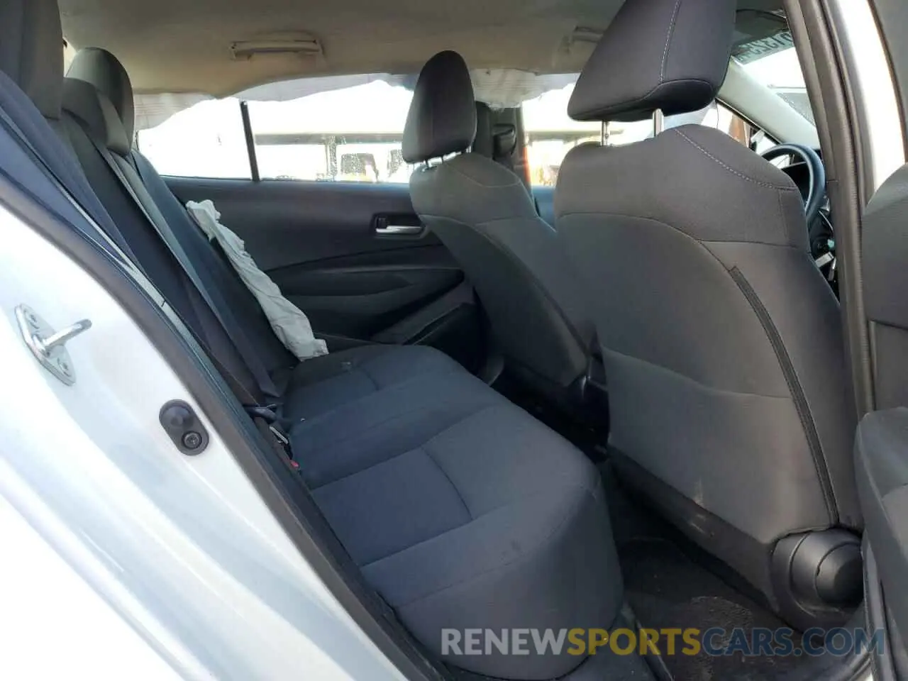 10 fotografías del automóvil dañado 5YFEPMAE8MP165308 TOYOTA COROLLA 2021