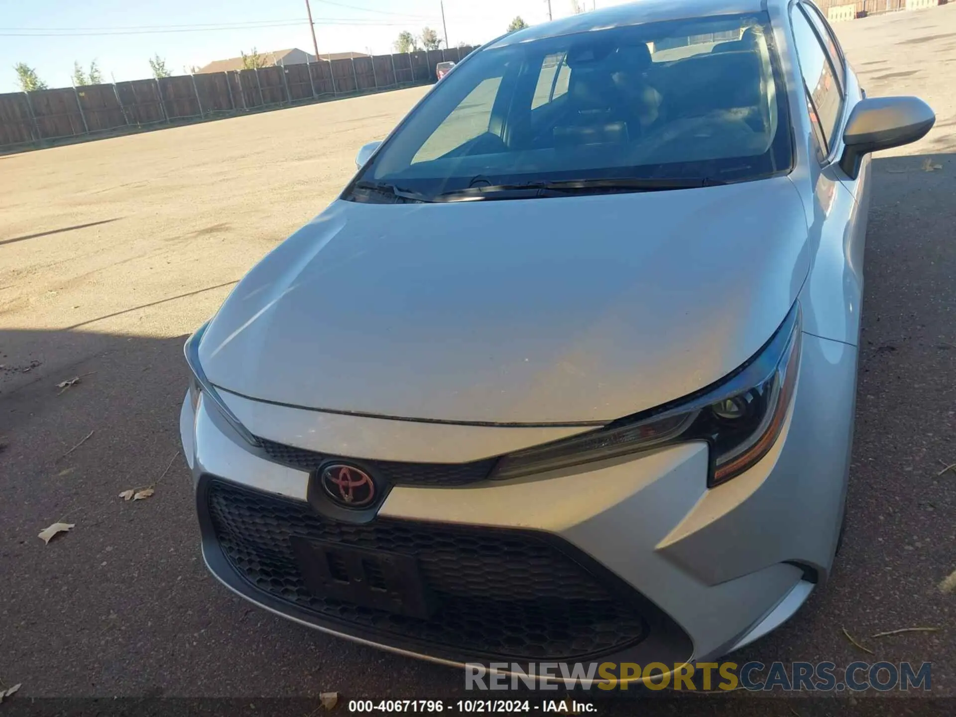 12 fotografías del automóvil dañado 5YFEPMAE8MP183923 TOYOTA COROLLA 2021