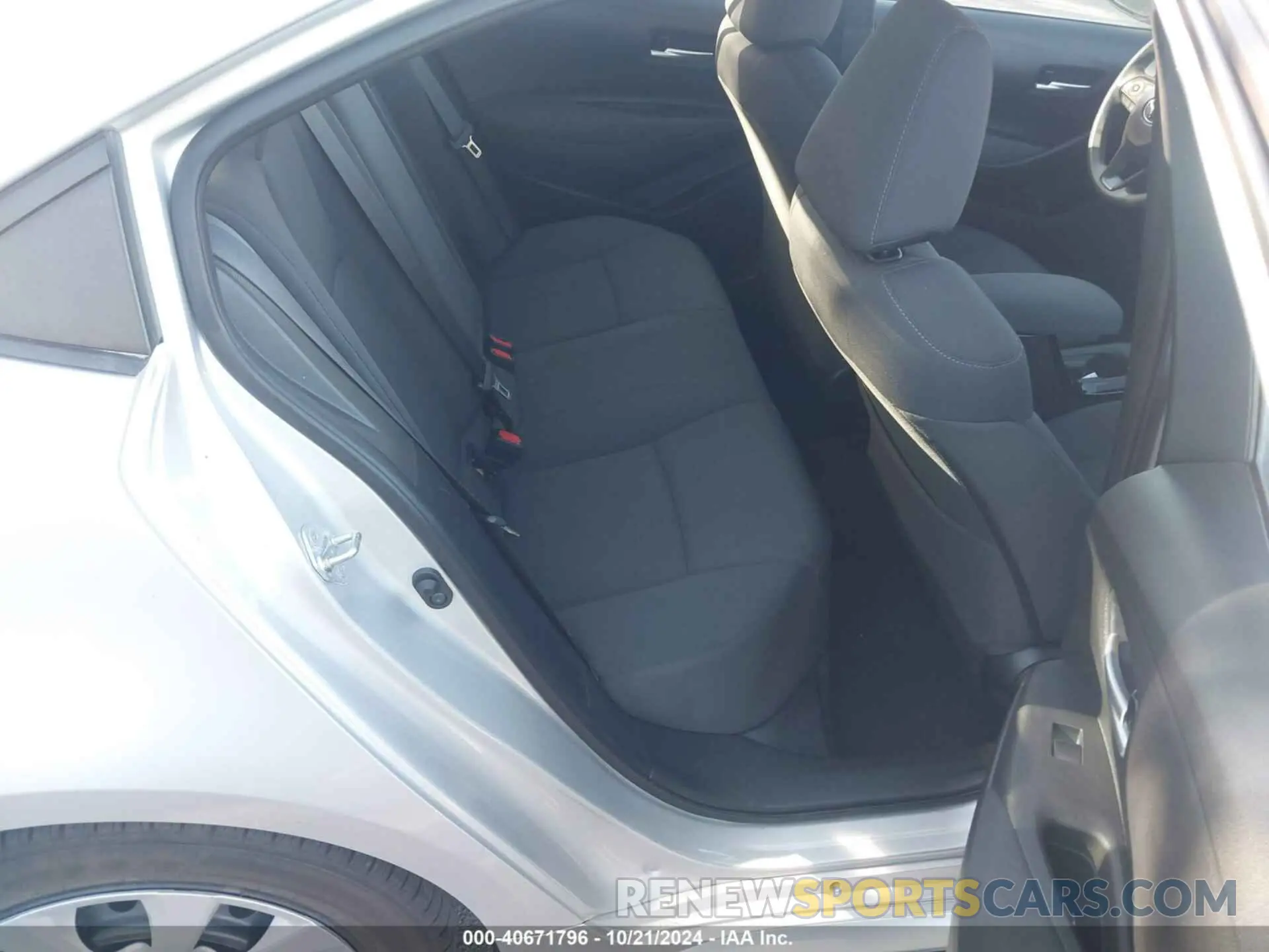 8 fotografías del automóvil dañado 5YFEPMAE8MP183923 TOYOTA COROLLA 2021