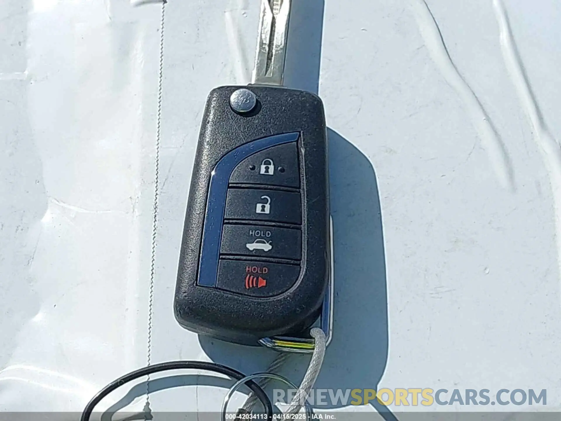 11 fotografías del automóvil dañado 5YFEPMAE8MP188765 TOYOTA COROLLA 2021