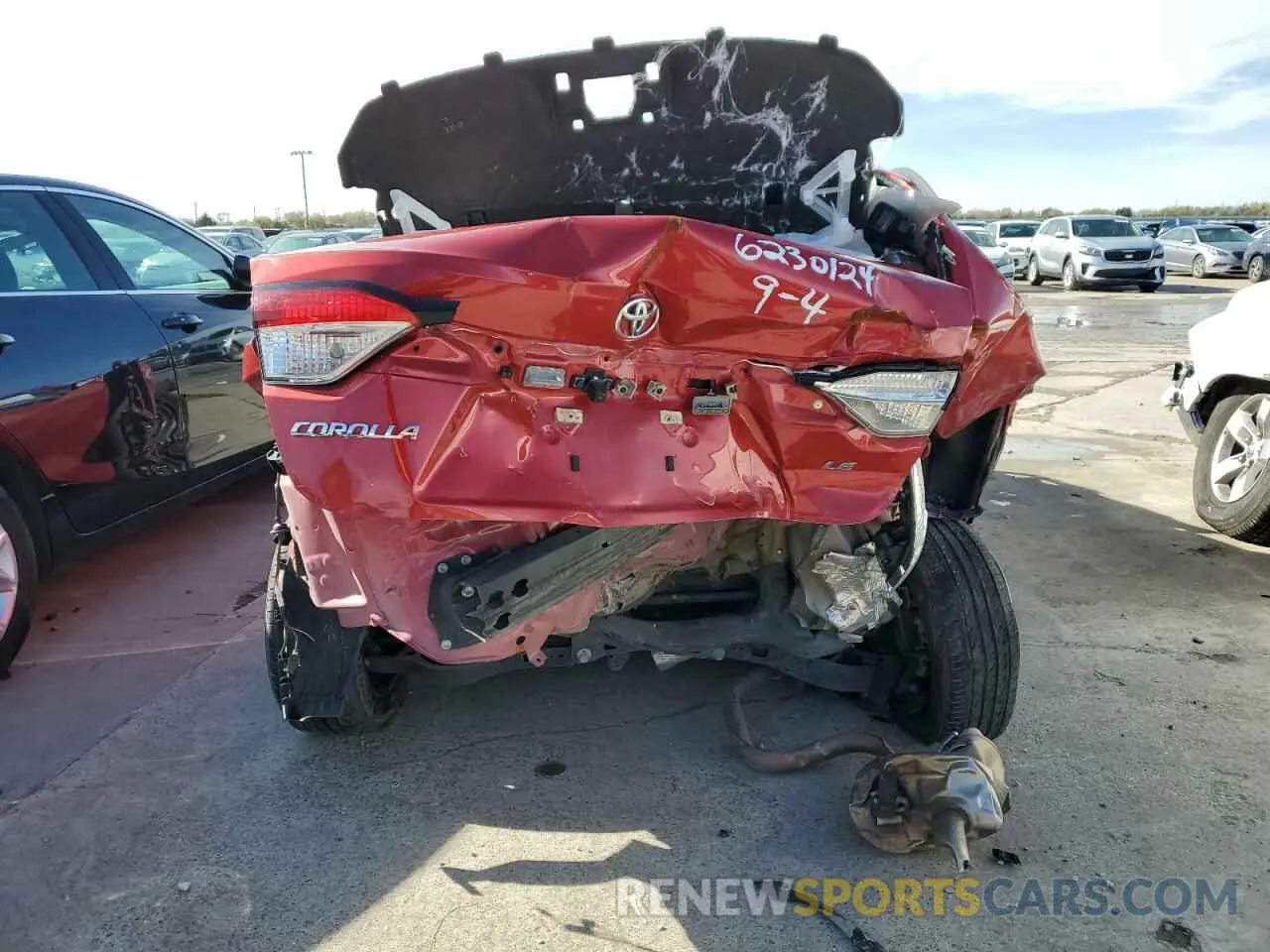 6 fotografías del automóvil dañado 5YFEPMAE8MP192685 TOYOTA COROLLA 2021