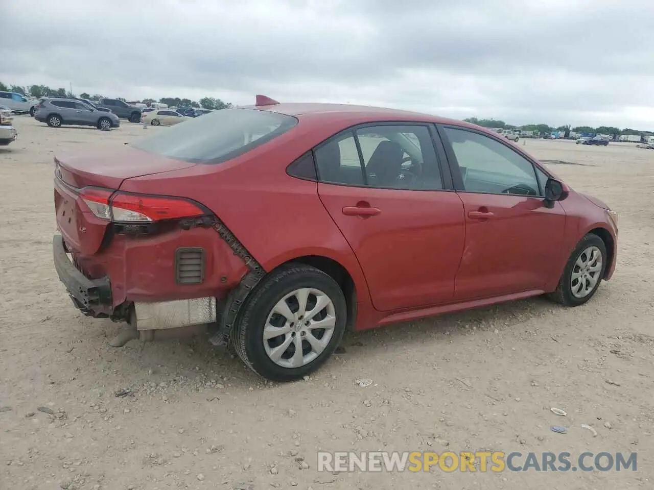 3 fotografías del automóvil dañado 5YFEPMAE8MP192718 TOYOTA COROLLA 2021