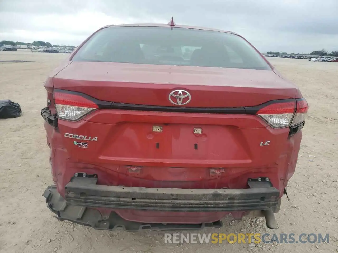 6 fotografías del automóvil dañado 5YFEPMAE8MP192718 TOYOTA COROLLA 2021